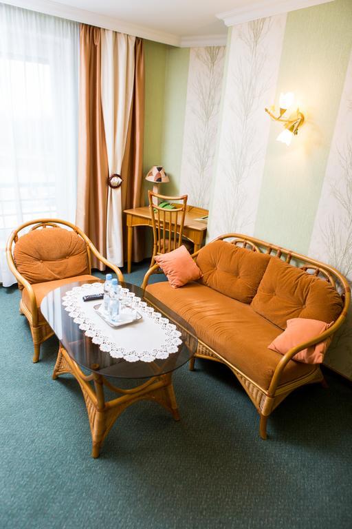 Hotel Classic ジェシュフ 部屋 写真