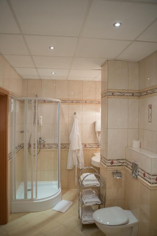 Hotel Classic ジェシュフ 部屋 写真